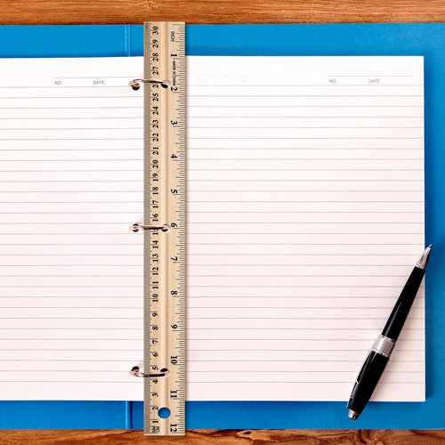 AmazingSpark 60 Pack Wooden Ruler 12 Inch (30cm) Bulk Wood Measuring Ruler Straight Metal Edge with 4 Holes for School Office Drafting Classroom Supplies, 2 Scale