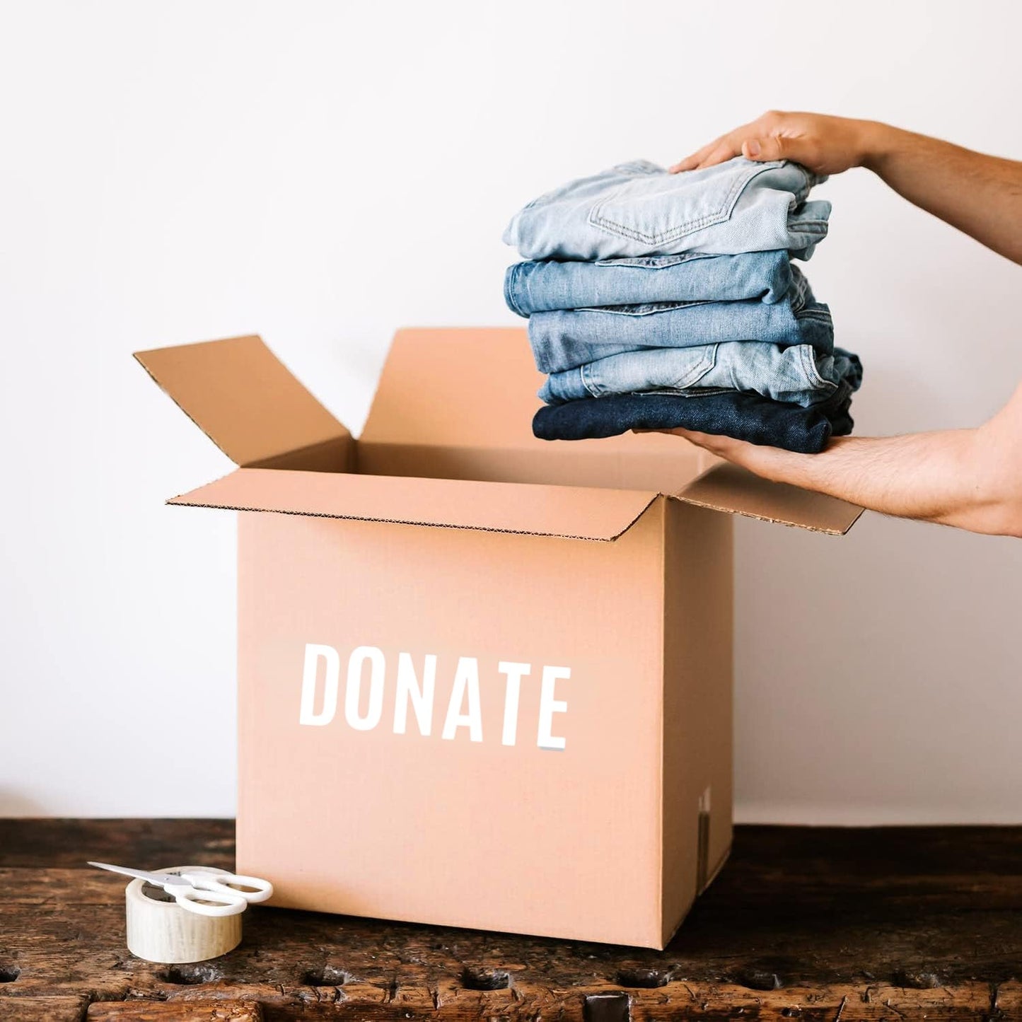 10 Sheets 500 Pcs Vinyl Letter Stickers, 2 inch Self-Adhesive Alphabet Numbers Stickers Waterproof Mailbox Numbers Sticker Letters for Mailbox,Window, Door,Cars,Boats,Address Number(2 inch,White)