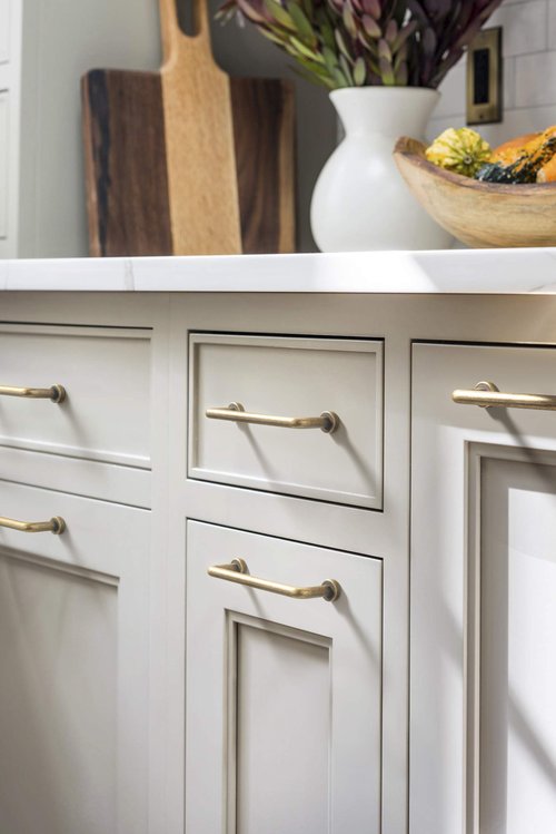 Goo-Ki 6 Pack 5'' Center to Center Antique Brass Cabinet Bar Pulls Vintage Drawer Handles Closet Classic Retro Home Kitchen Improvement Hardware