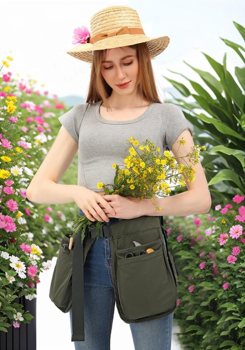 Adjustable Gardening Tool Belt with Multiple Pockets Durable Work Apron for Landscaping Crafting DIY Projects (Green)
