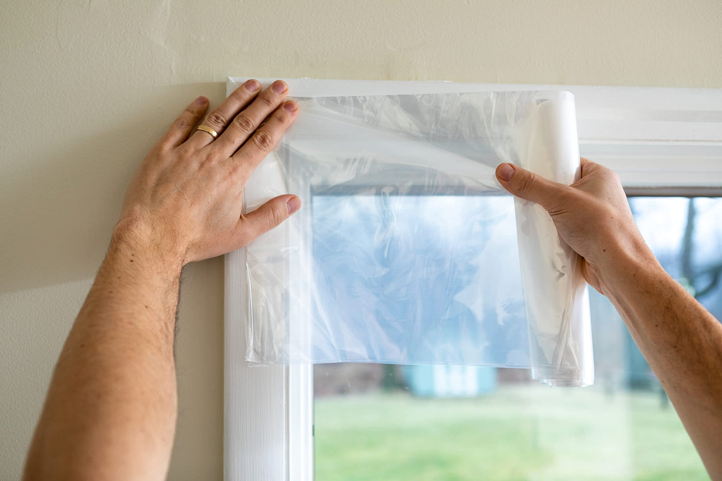 Duck Brand Winter Window Insulation Kit – Window Seal Rolled Shrink Film Covers Up to 15 3’ x 5’ Windows – Window Tape Included – Easy Indoor Installation - Clear - 15-Pack (288069)