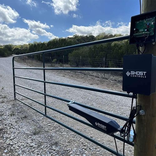 Ghost Controls Universal Tube Gate Bracket Kit (AXTB) for Automatic Gate Opener Systems