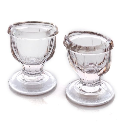 2activelife Glass Eye Wash Cups (Set of 2) with Storage Container | Eye Cleaner Solution for Tired Eyes, Eyestrain, Makeup, and Dust | Eye-Shaped Rim for Eye Rinse and Cleansing - Transparent