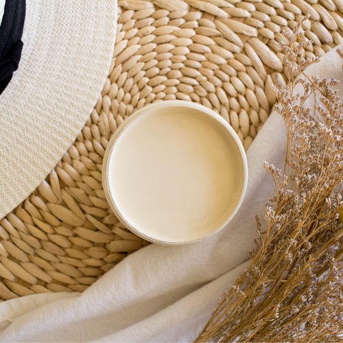 Dixie Belle Silk All-in-One Mineral Paint | Sand Castle (4oz) | Warm Tan All-in-One Water Based Primer + Topcoat | Durable Furniture Paint | Low Reflective Finish