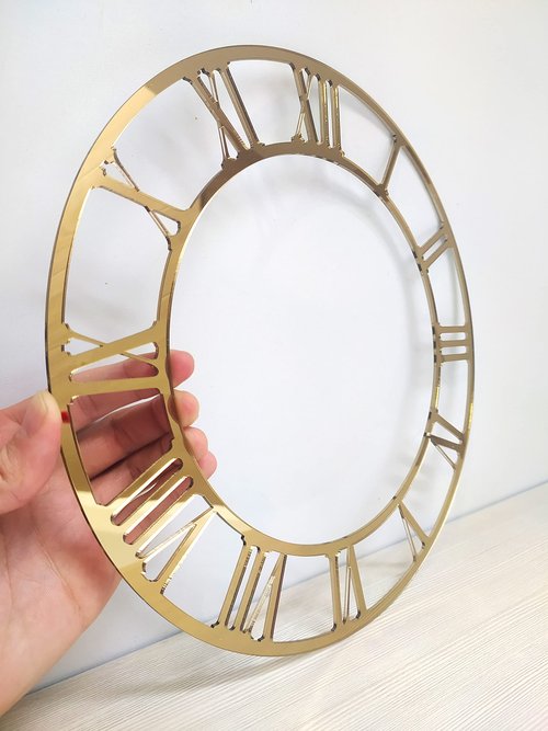 7.87 Inch (20cm) Gold Classic Clock Face with Clock Hands for Resin, Crafts, DIY, Round Mirror Acrylic Dial Plate with Roman Numerals, Resin Accessories