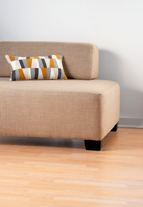 Scotch Felt Pads 16 PCS Beige, Felt Furniture Pads for Protecting Hardwood Floors, 1 x 1 in. Square, Easy-to-Apply, Self-Stick Design, Reliable Protection from Nicks, dents and Scratches (SP802-NA)