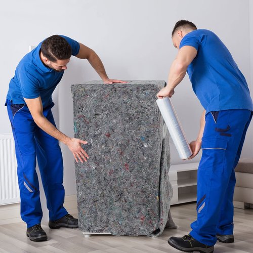 Oudain 24 Pieces Moving Blankets Bulk 39 x 71 Inch Soft High Tensile Strength Cotton Fiber Professional Packing Moving Storage Blankets