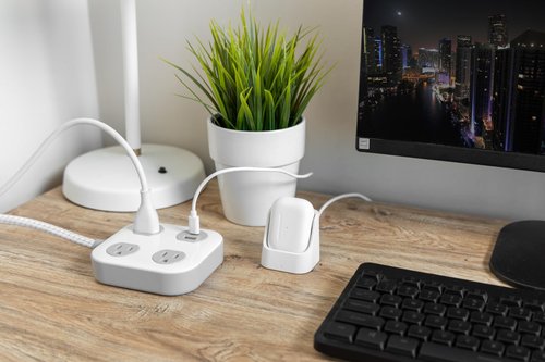 GE 3-Outlet Surge Protector with USB, 245 Joules, 1 USB-A & 1 USB-C Port, 4ft Braided Extension Cord, Flat Plug, Adapter-Spaced Outlets, ETL Certified, White/Gray, 85874