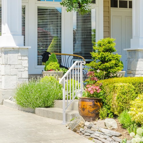 Kshioe Handrails for Outdoor Steps Fits 1 to 4 Steps, Wrought Iron Stair Railing for Outdoor Porch, All Weather Use Stair Rails on Concrete Steps, White (White, 2-3 Steps)