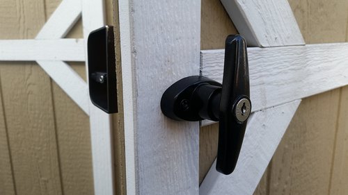 Shed Door T-Handle Lock Kit - Includes 2 Keys, 2 Screws, Allen Wrench, 4-1/2" Stem, Shed Lock, Barn Door Lock, Playhouse Lock & Chicken Coop Lock (Black) (Pack of 1)